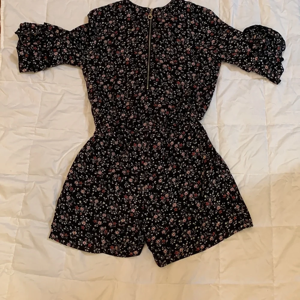 Romper - Picture 3 of 3